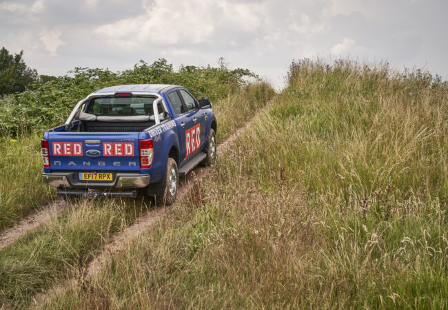 RED 4x4 off-road